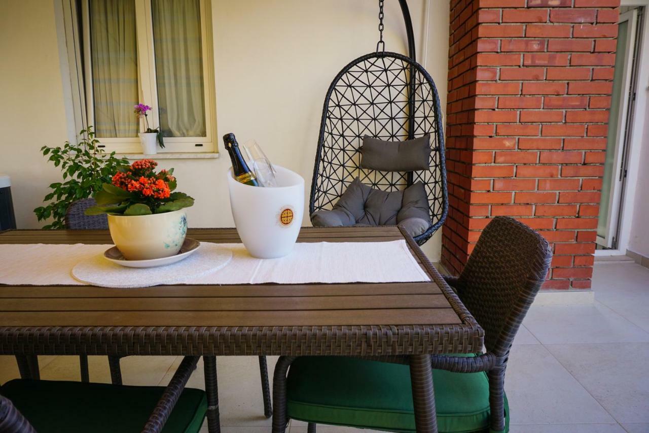 Apartment Paula With Private Jacuzzi And Parking- Near The Beach زادار المظهر الخارجي الصورة