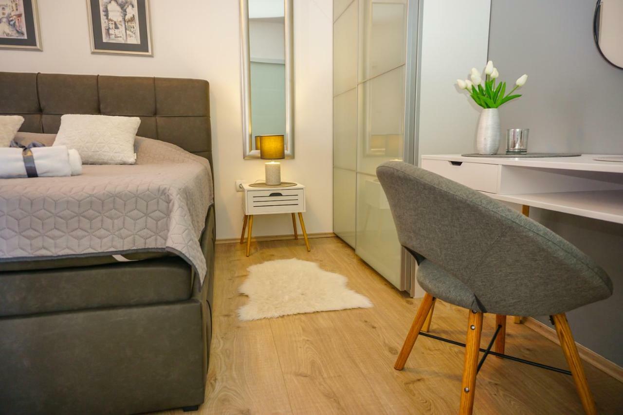 Apartment Paula With Private Jacuzzi And Parking- Near The Beach زادار المظهر الخارجي الصورة